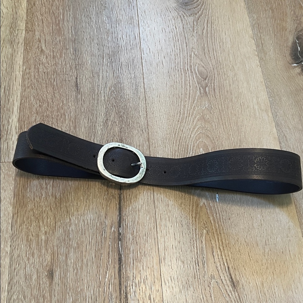 Dark Brown Buckle Belt Medium Silver Buckle